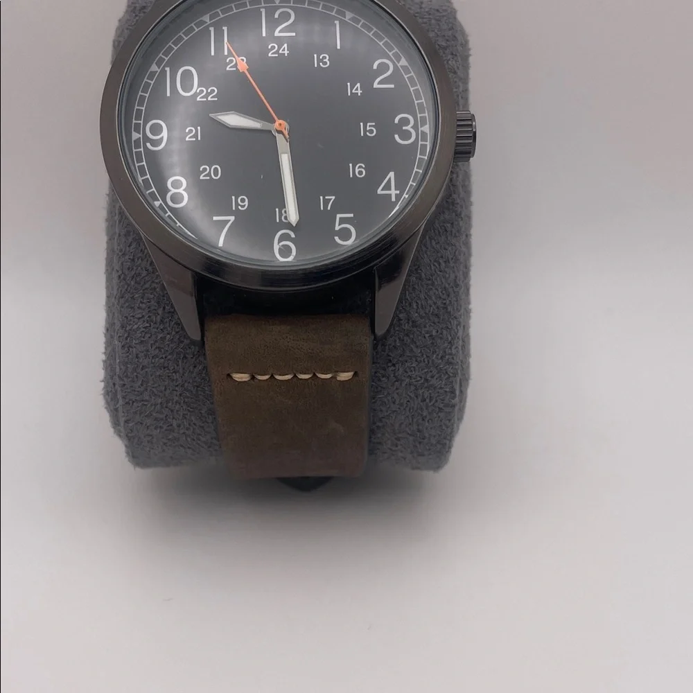 FMDG Brown and Black Watch with Leather Strap - new battery / new strap